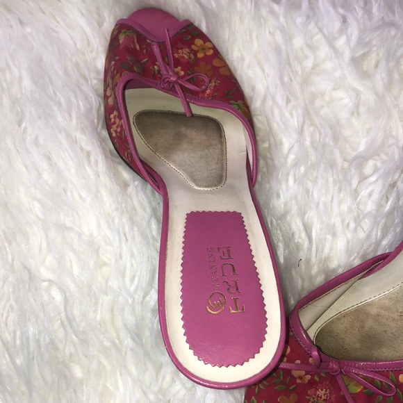 True meaning vintage pink floral heels - Picture 5 of 5